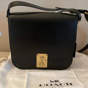 NWT Coach Hutton Saddle Bag 610